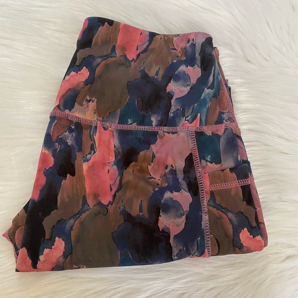 LegEnd Patterned Leggings w/Pockets Sz L